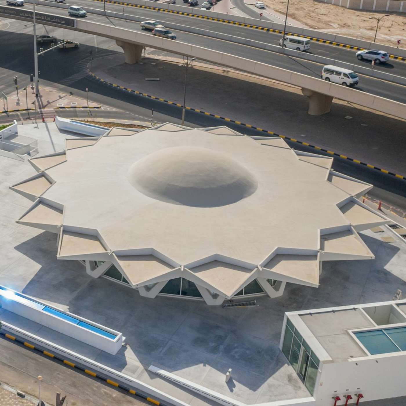 Sharjah's Iconic 'Flying Saucer' to Reopen After Renovation (24.09.20)