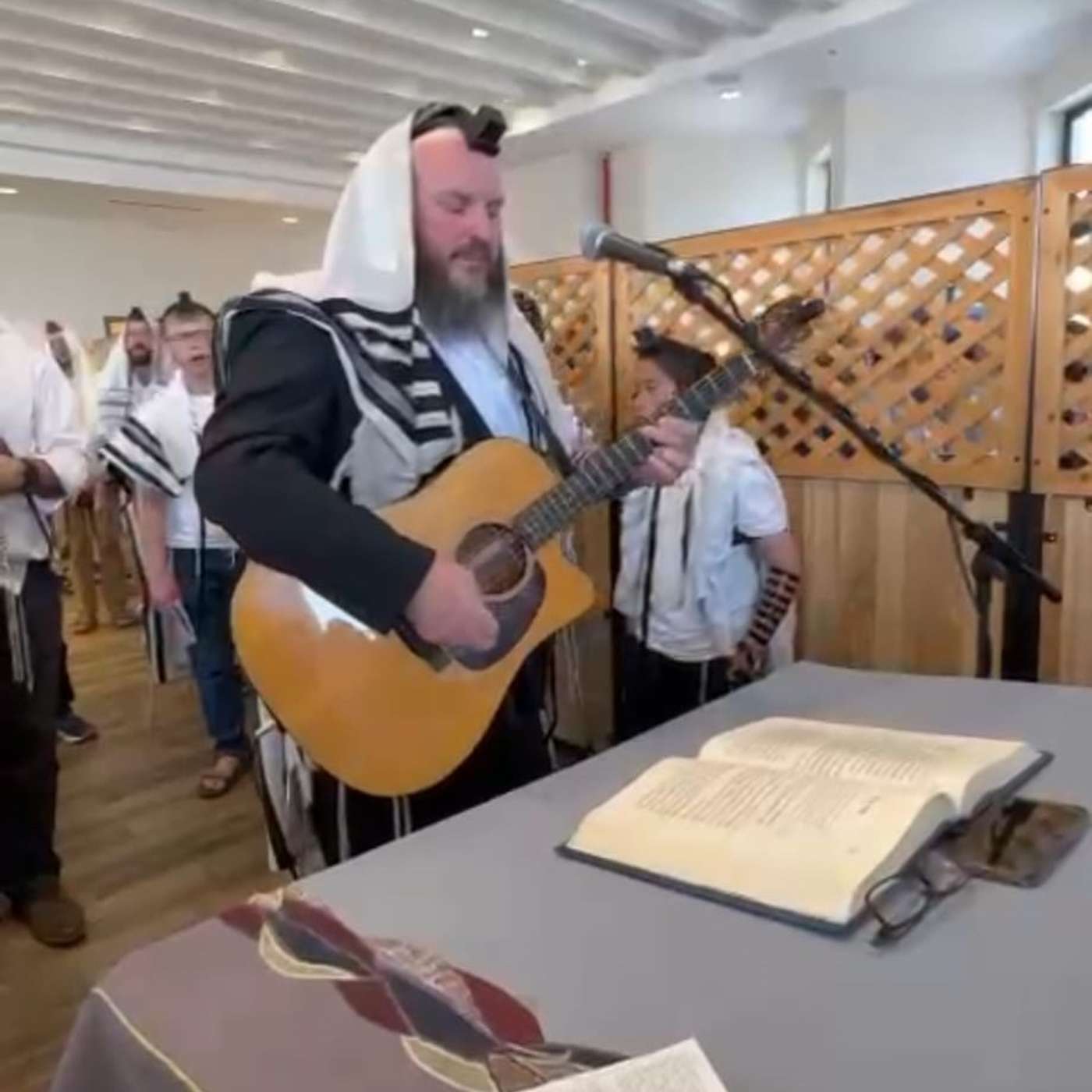 Hallel Yom Ha'atzmaut - Hazorim Bedim'ah Berina @ Shirat David