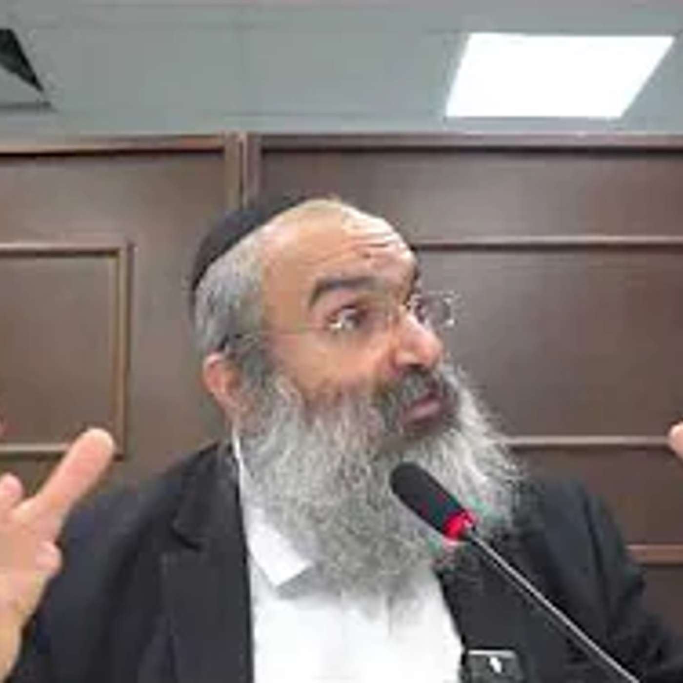 הליכה לערכאות בגין תשלומי מזונות גבוהים▪️ הרב נחמנסון ▪️ (שטיינבאך שול כפר חב"ד)