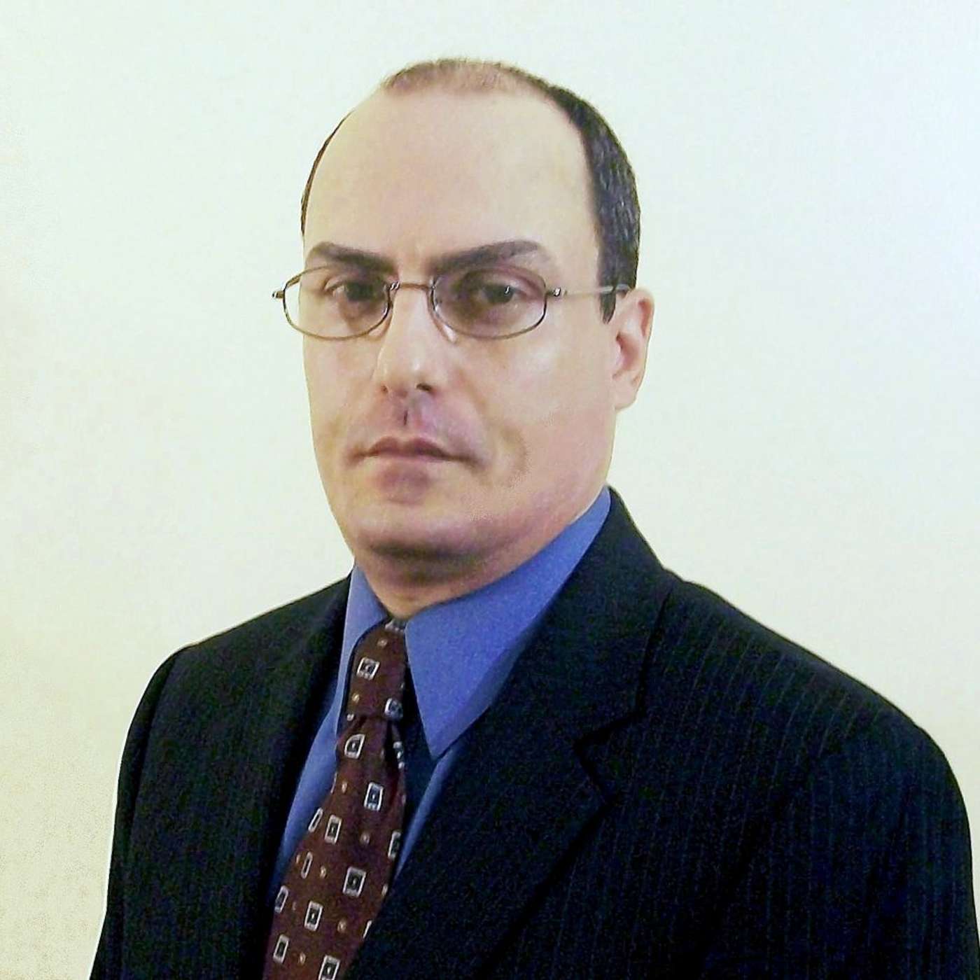 Luis T. Puig (Cuban Refugee) interviewed by WPKN's Lou Pomales (host of La Esquina Latina)
