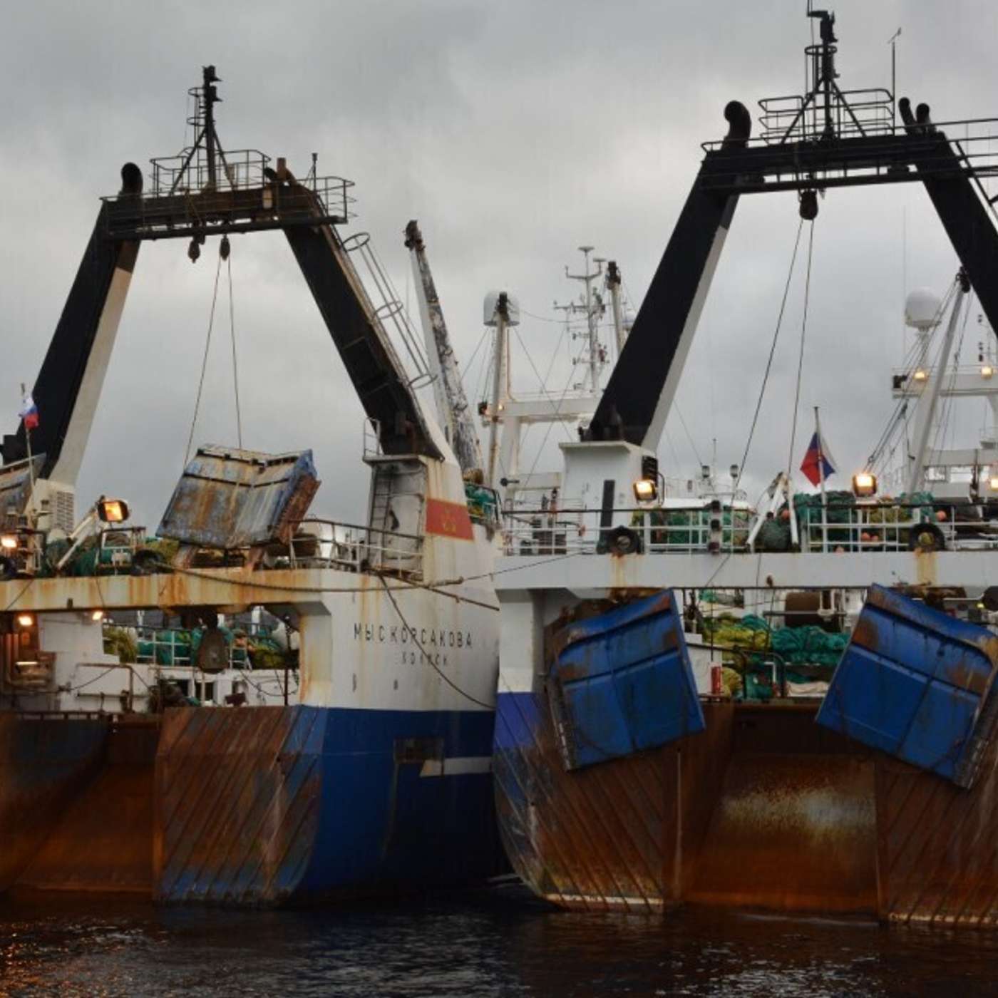 В России готовят почву для милитаризации рыболовного флота и ледоколов