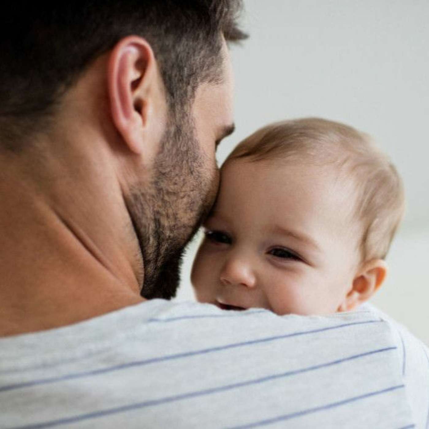 UAE Becomes First Arab Country to Grant Paternity Leave (31.08.20)
