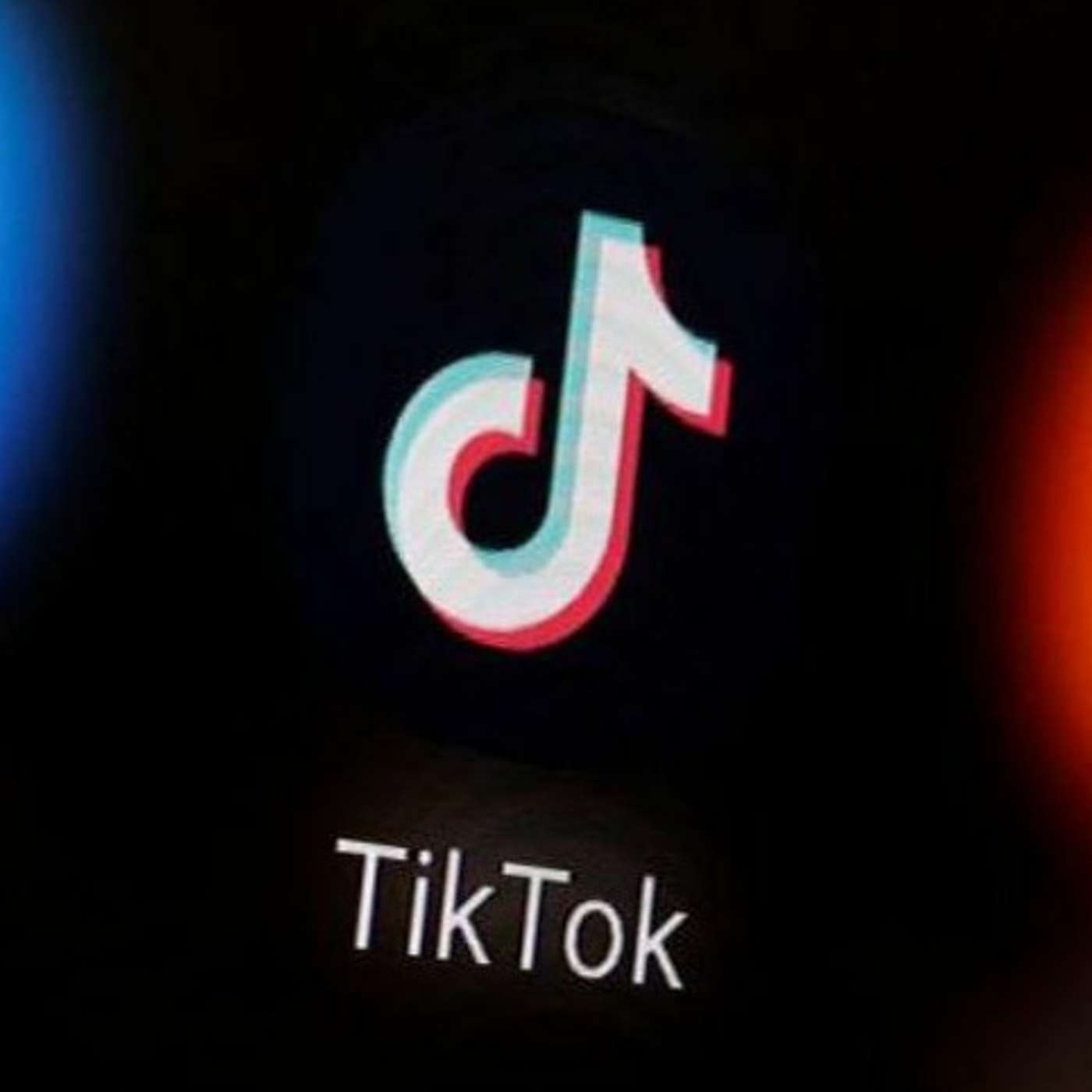 77 - Universal Music Pulls Out of TikTok Amid Licensing Agreement Dispute | 03.02.24
