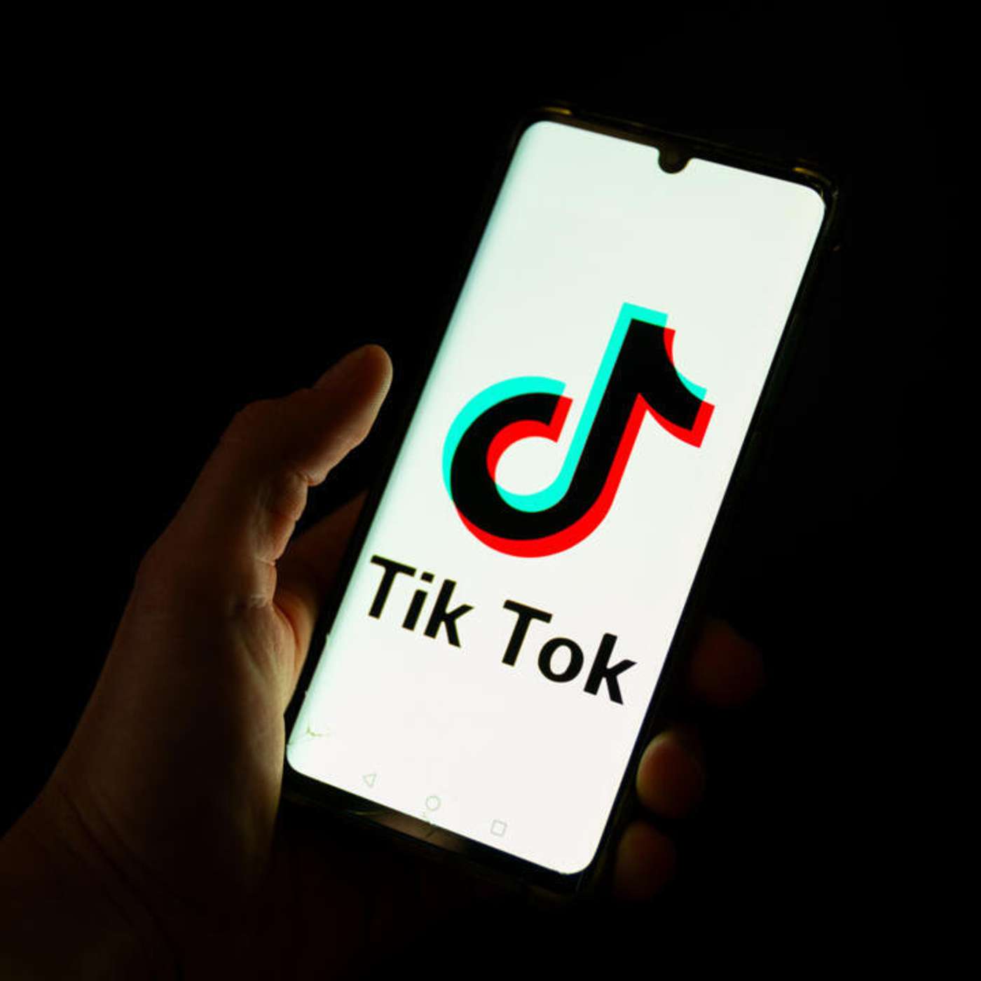 197 - TikTok Ban Advances, Fortnite’s New First-Person Mode 'Ballistic' | 09.12.24
