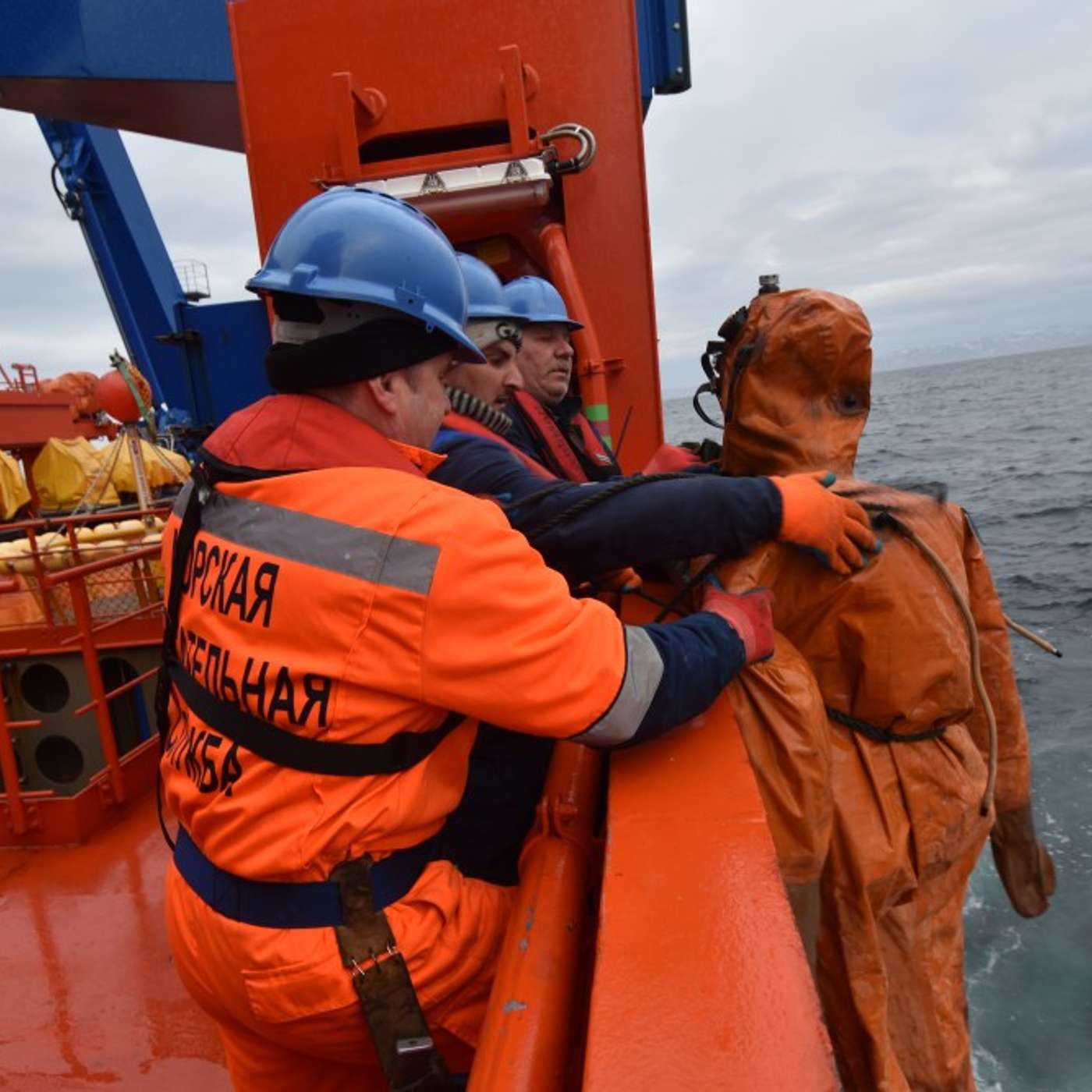 Россия провела учения в Баренцевом море без Норвегии