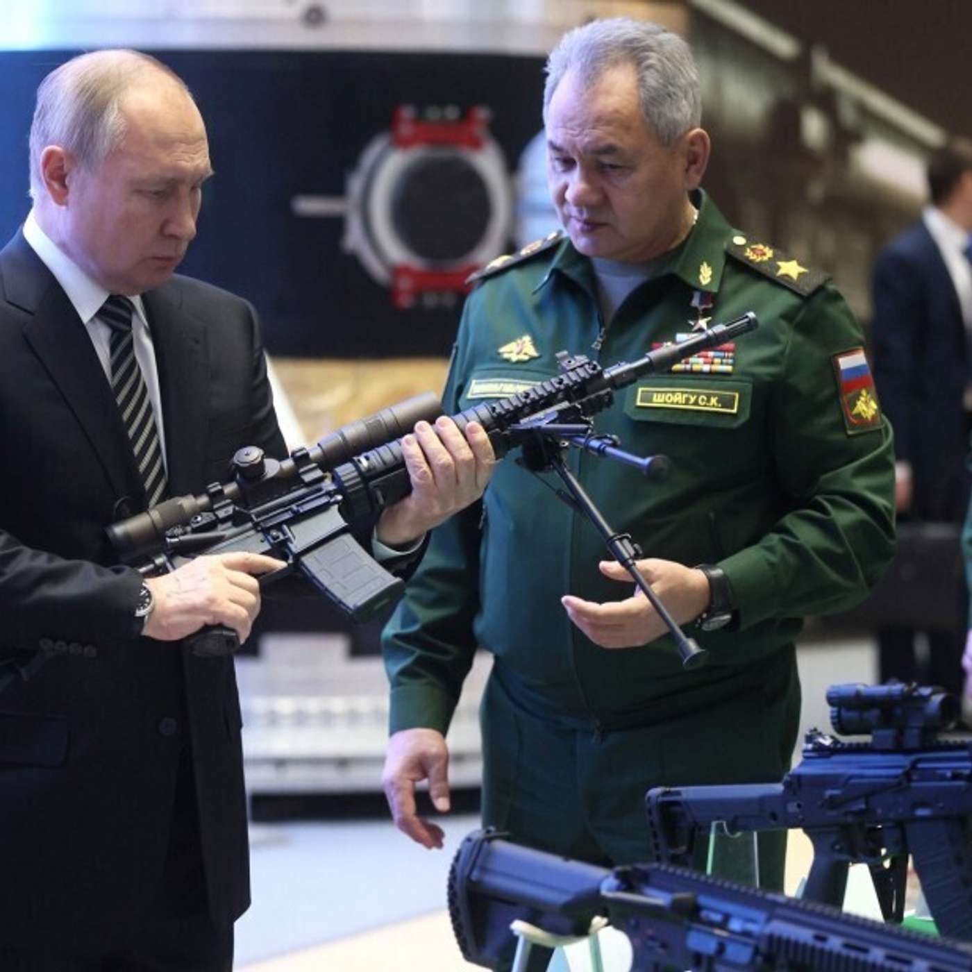 В воинственной речи Сергея Шойгу есть упоминание об Арктике