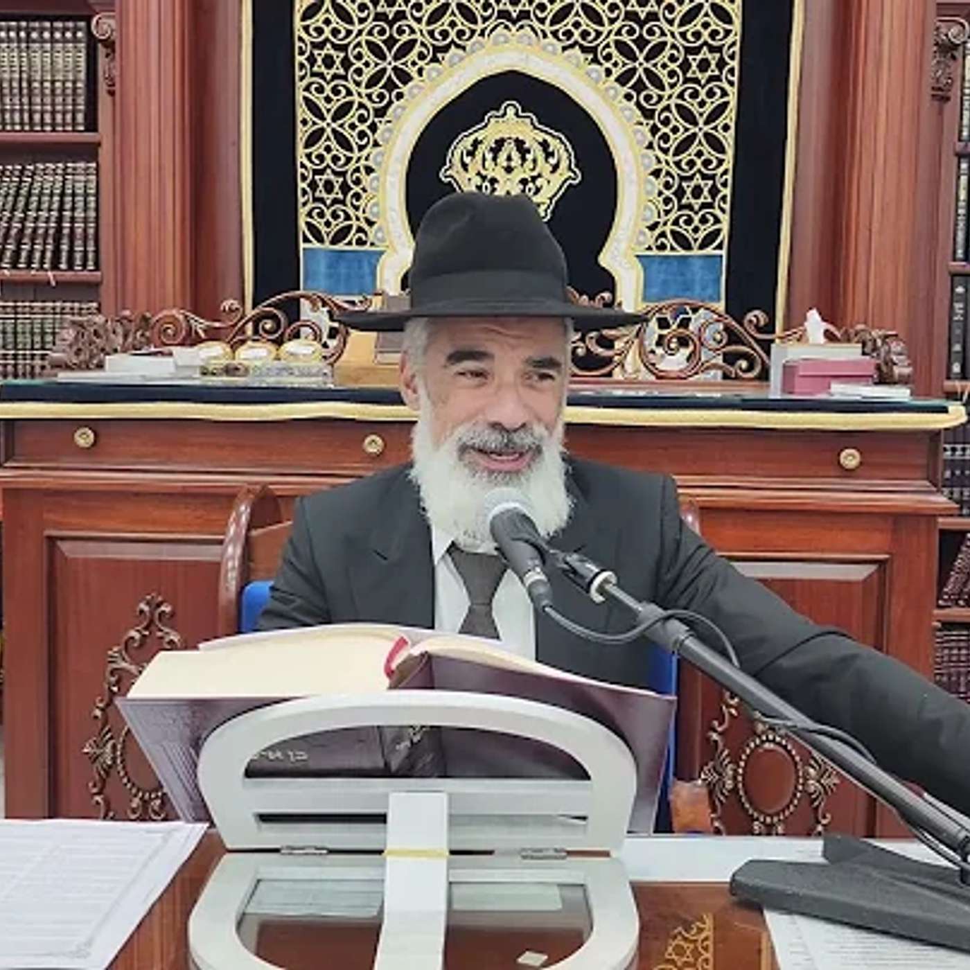 הרב יובל אברהמי שליט"א | הלכות והנהגות לראש השנה. episode artwork