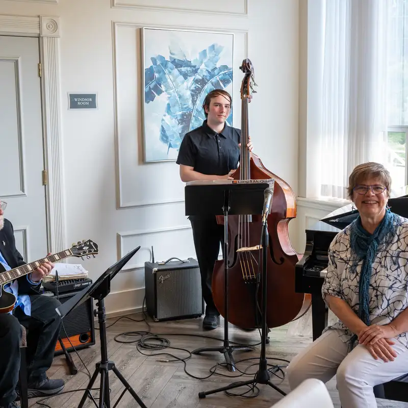 The Nanaimo Jazz scene flourishes with the local Jazz groups working together to organize the Sunday Jazz Brunch Series