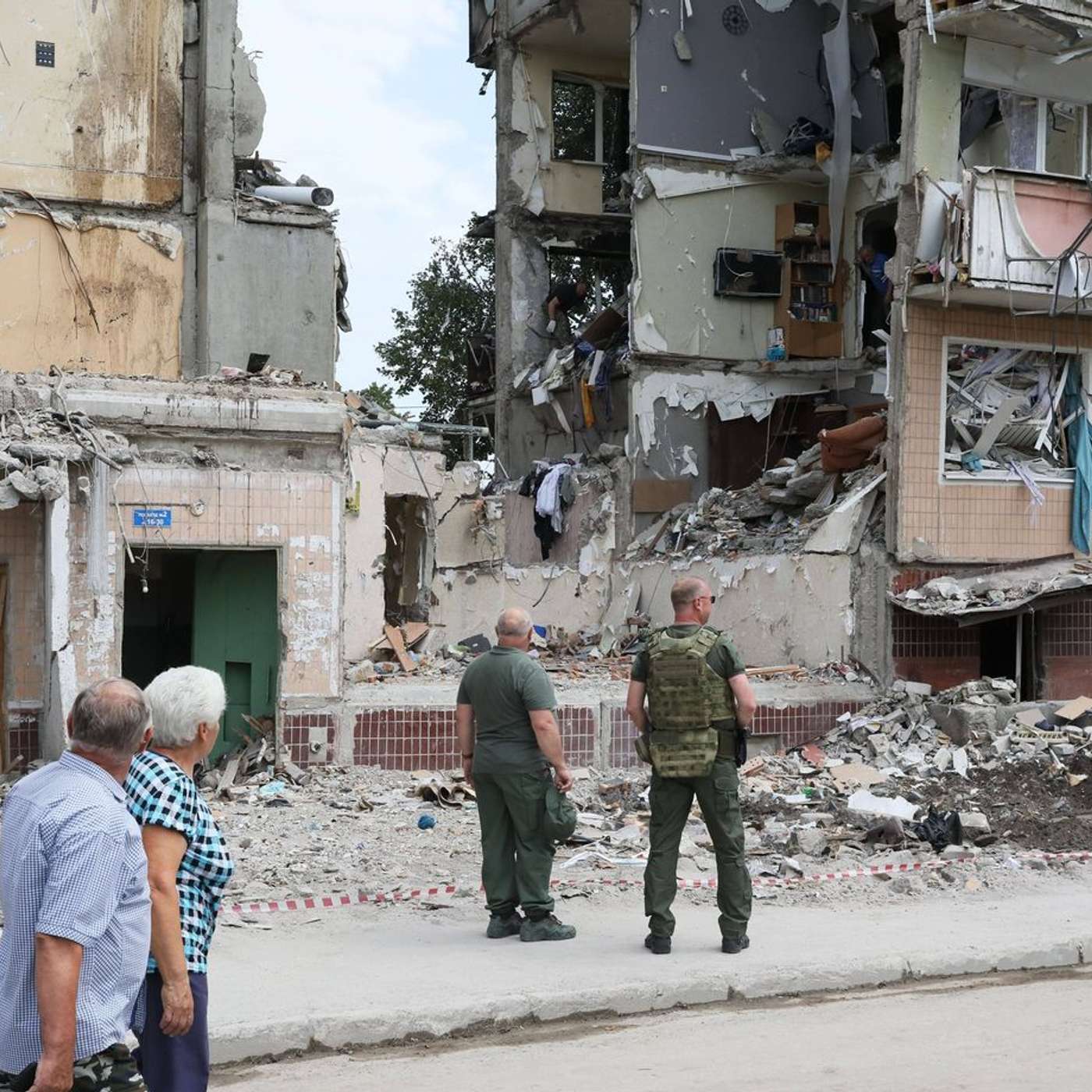 French Government Faces Protests, China Accuses Taiwan Hackers, Ex-Minister Pleads Guilty, Zelensky Unveils Victory Plan, and more...