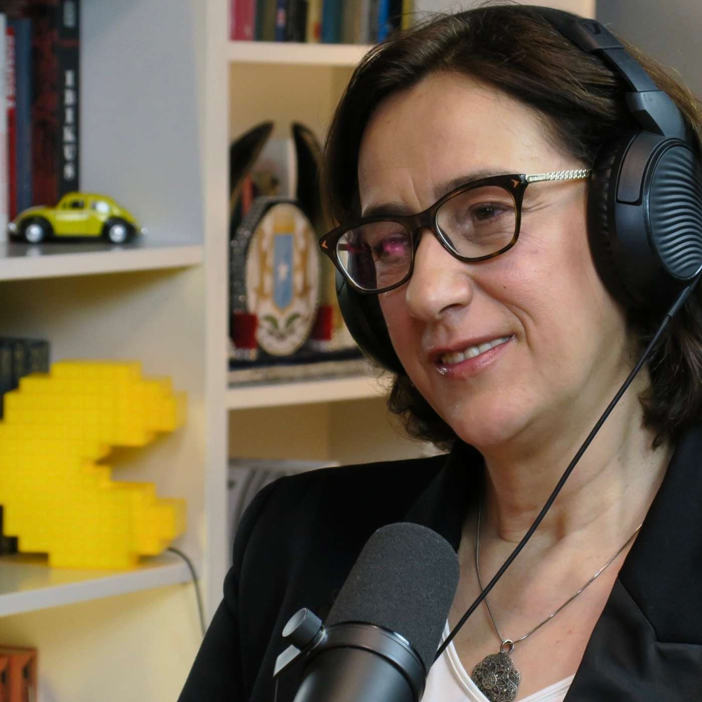 Kako su dvonožni hod i veliki mozak uticali na porođaj i preživljavanje | Dr Sofija Stefanović | 272