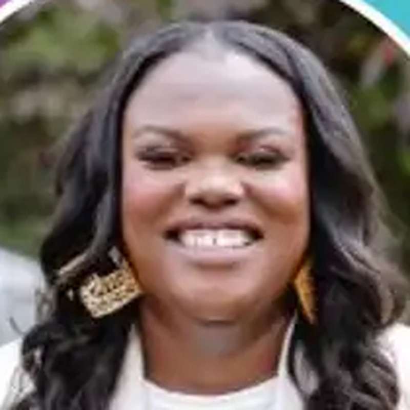 Dr. Chantelle George
