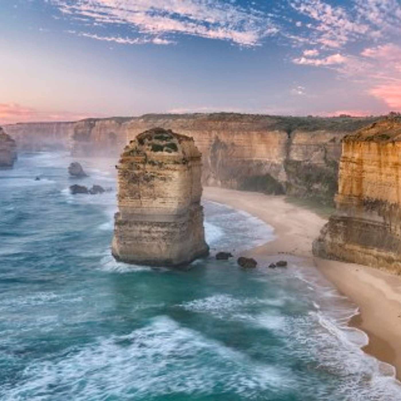 Twelve Apostles Charge Entry Fee, Lomax Joins Rugby Australia, Gateway Discovers Gold Corridor, WA Special Sparks Tourism Boost, and more...