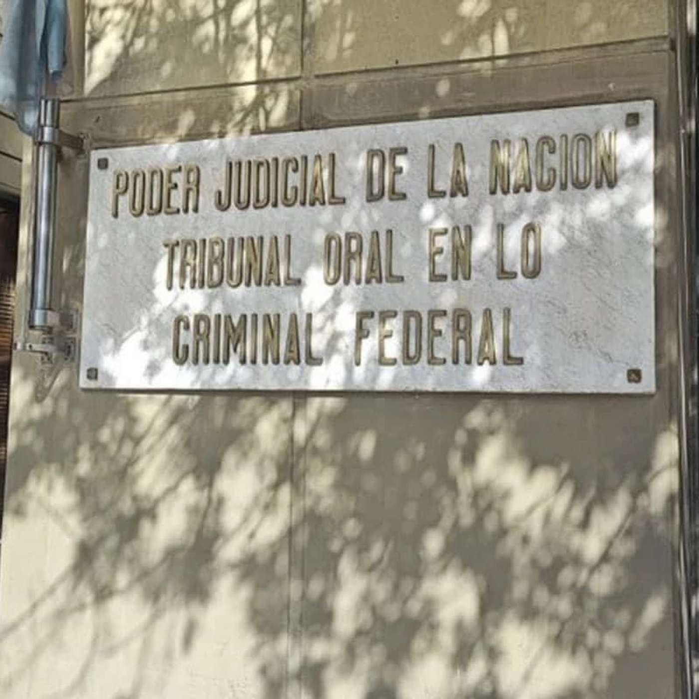 El Gobierno oficializó los nombramientos de Luna Roldán y Toledo para el Tribunal Oral Federal de Tucumán episode artwork