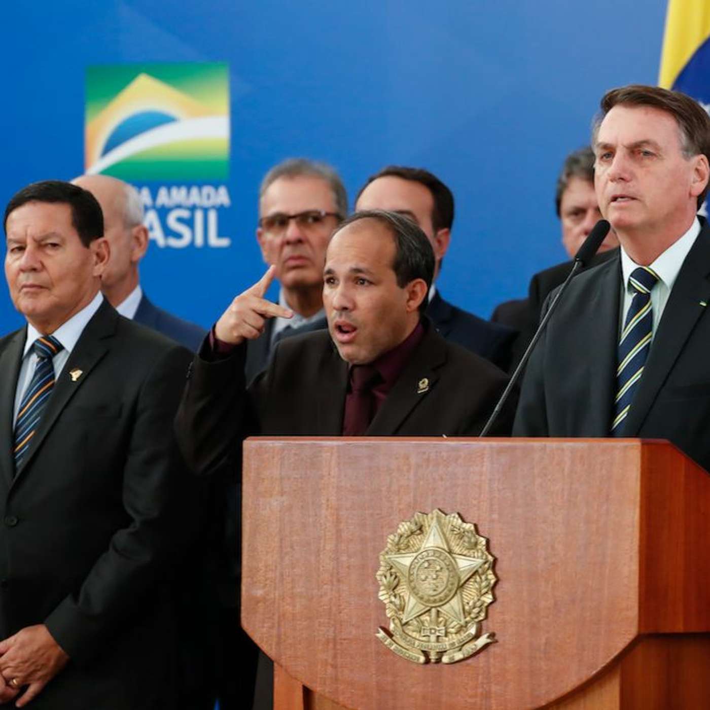 Sem Precedentes: caminhos de eventuais processos de impeachment ou de crime comum contra Bolsonaro Sem Precedentes: caminhos de eventuais processos de impeachment ou de crime comum contra Bolsonaro