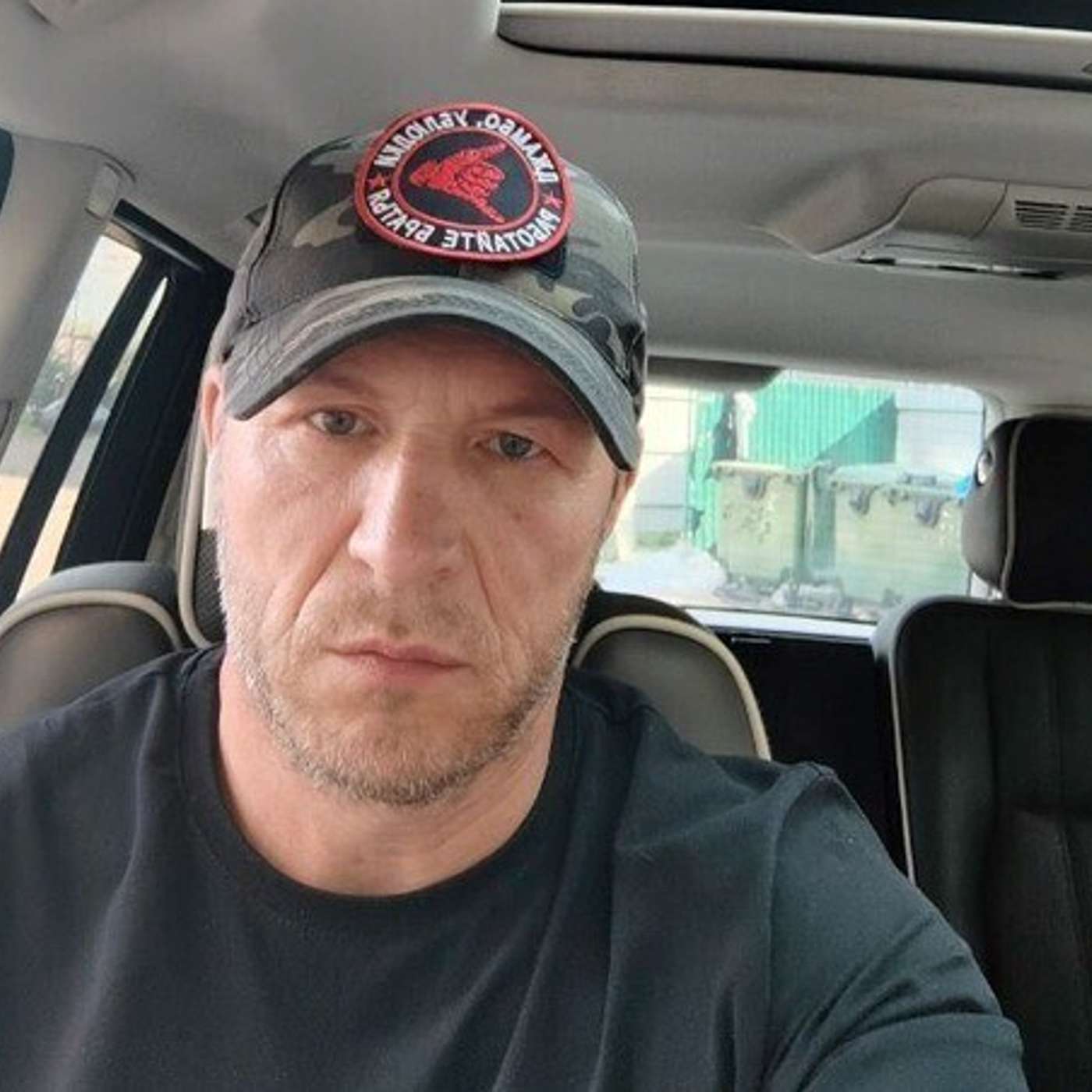 “Не понимаю, как можно убивать просто так”. Мурманчанин, в пьяной стычке застреливший сотрудника ФСБ, помилован из-за войны в Украине