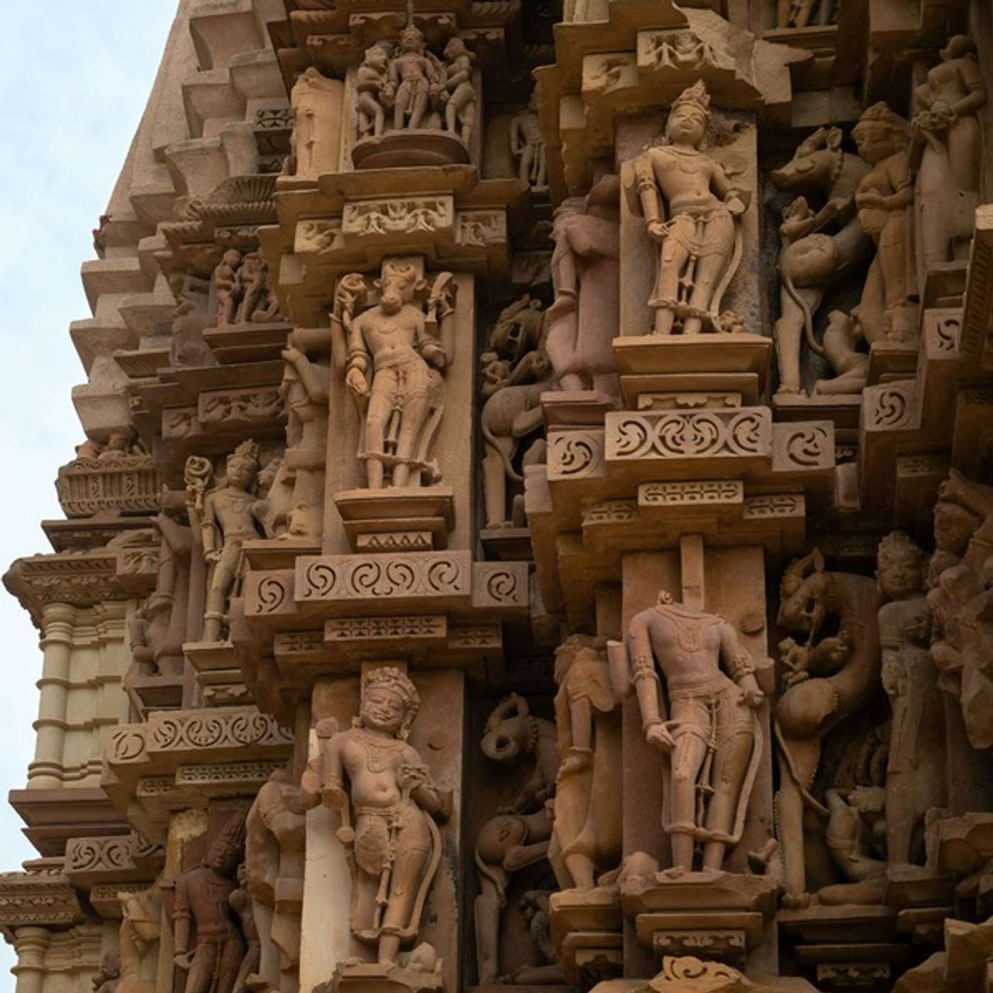 Khajuraho- Kamasutra on stone episode artwork
