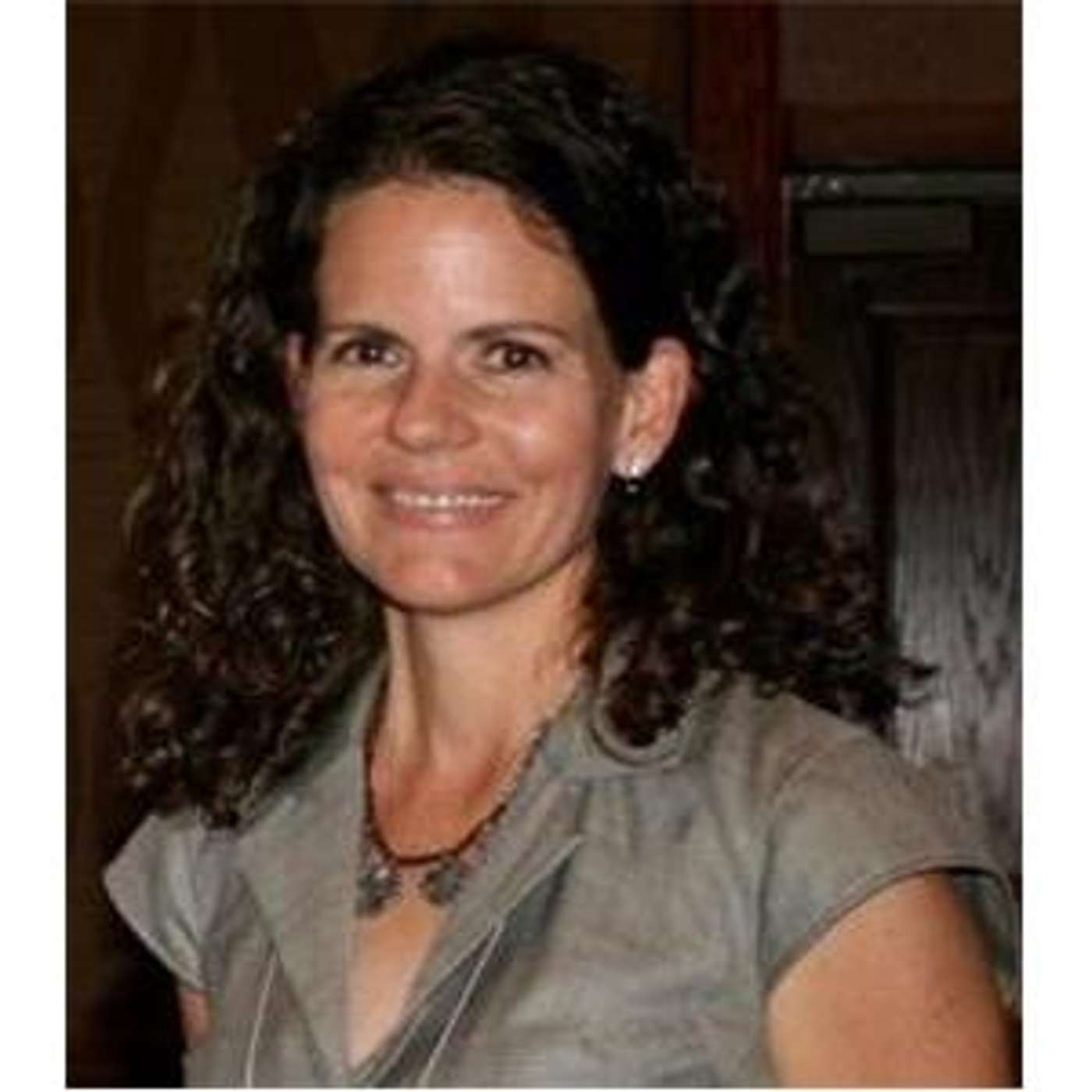 Raising Healthy Children with Sarah Pope episode artwork