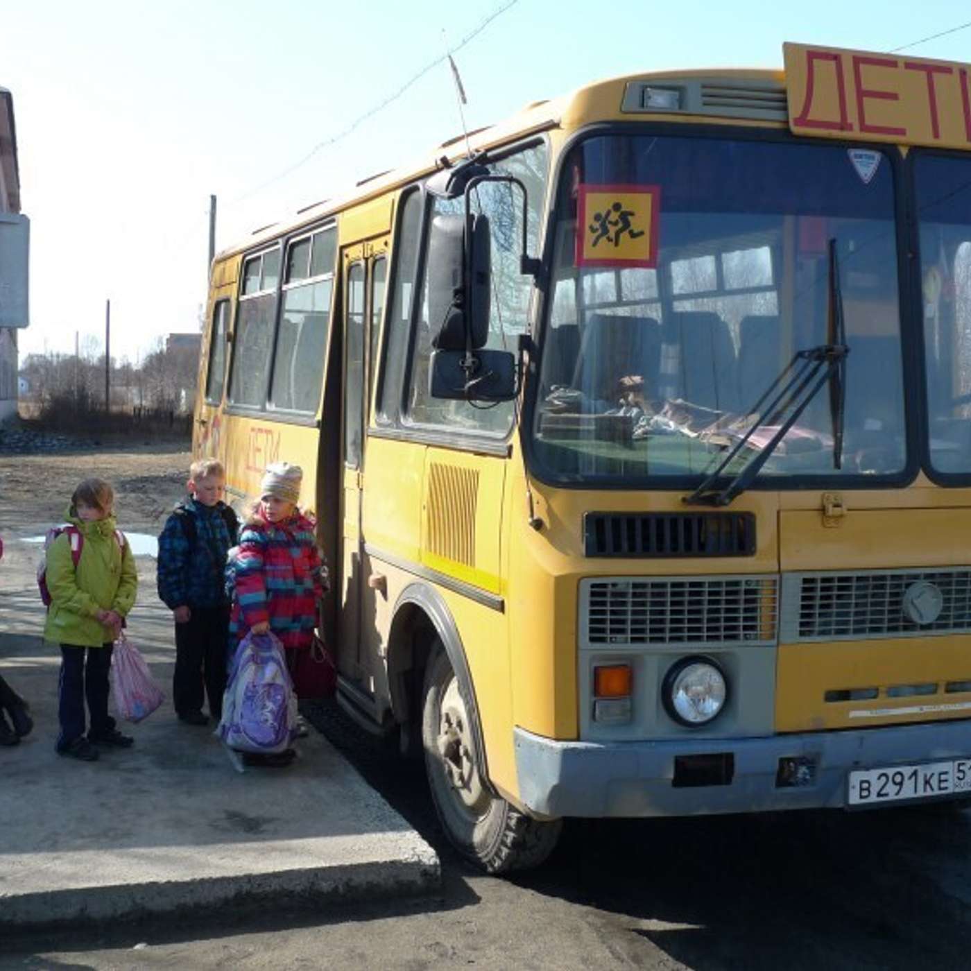 По меньшей мере у 1274 мурманских детей отцы воюют, погибли или получили ранения в Украине