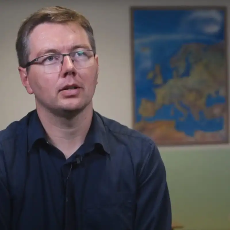 Karel Malík: Proč bez papírových map nerozumíme těm digitálním?  