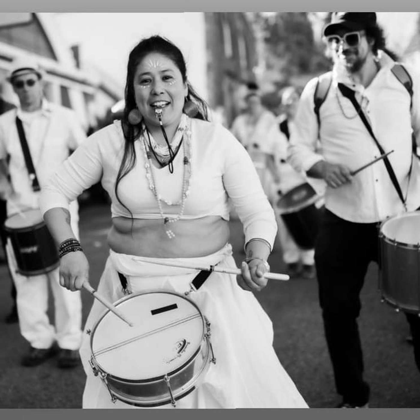 Bia Navarro, Brazilian-born musician/artist community leader episode artwork