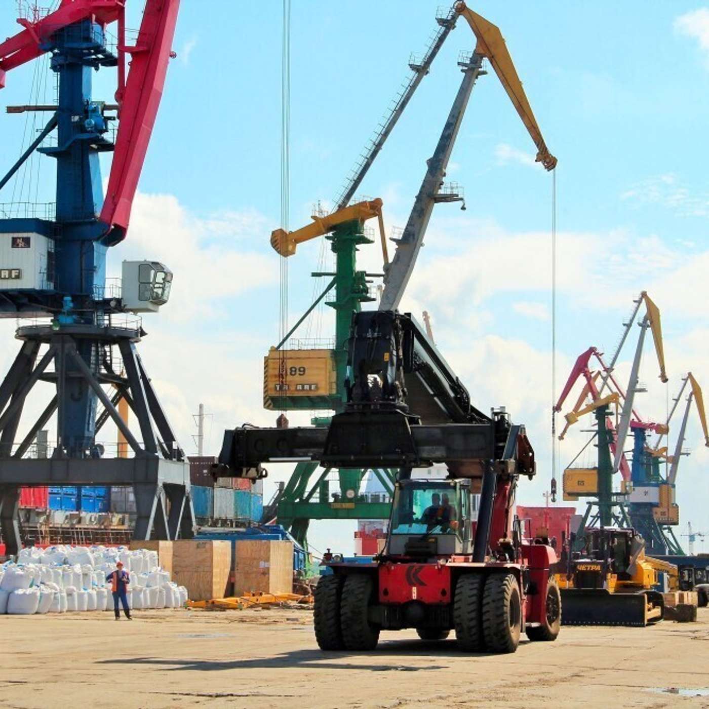 Правительство утвердило планы развития морских портов в Архангельске и на Новой Земле