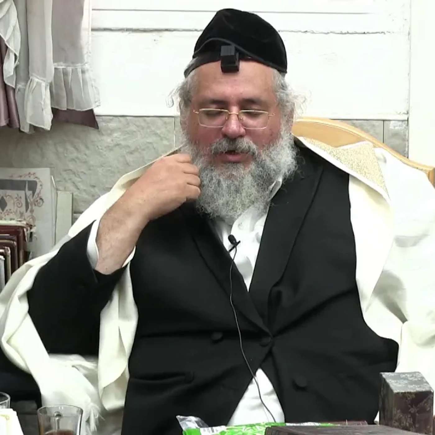 החיד''א-תניא יומי ובגובה העיניים-כ''ח כסלו תשפ''ו