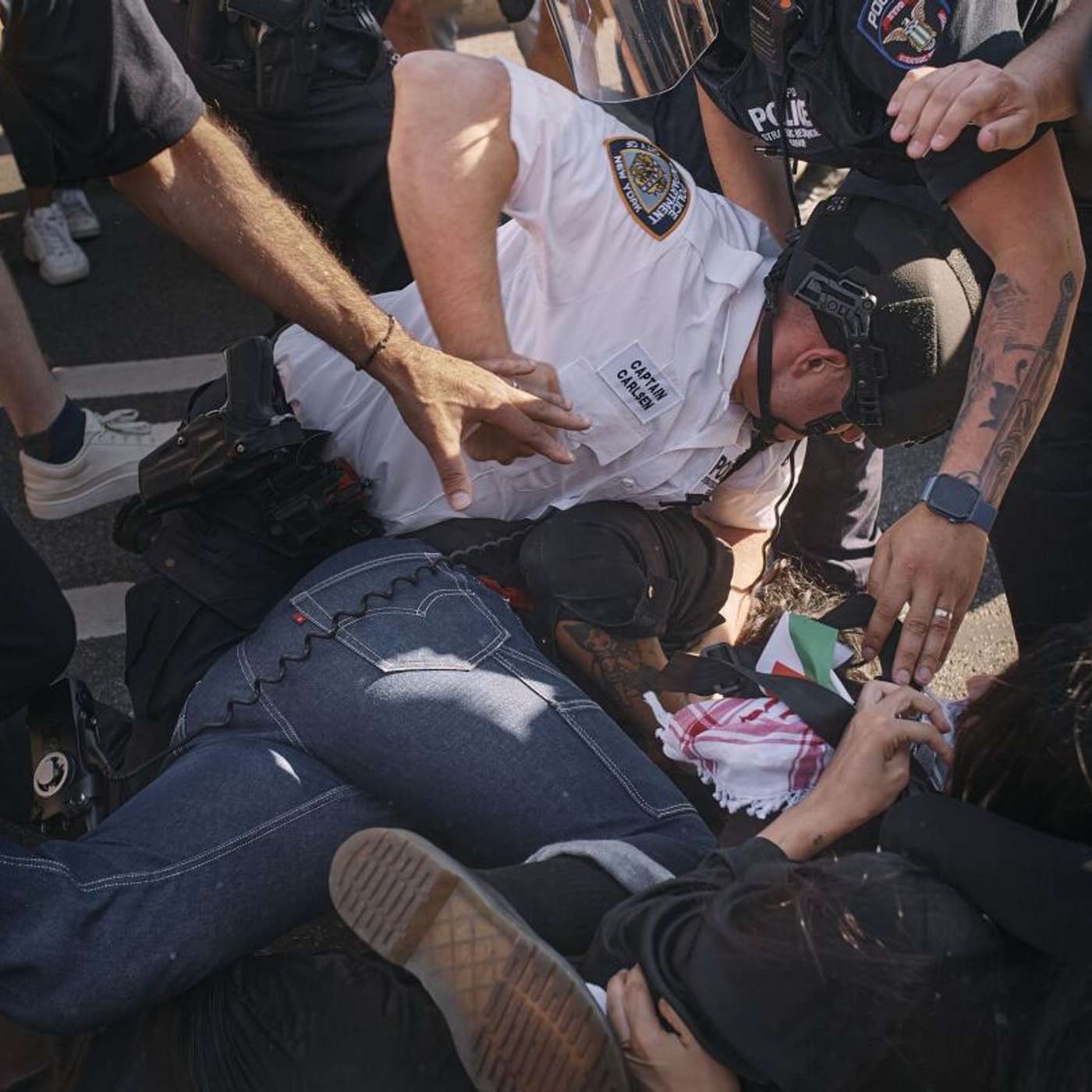 Zelenskiy accuses China of aiding Russia, Trump Convicted on 34 Counts, Chad Daybell Sentenced to Death, Brooklyn Museum Protests, and more...