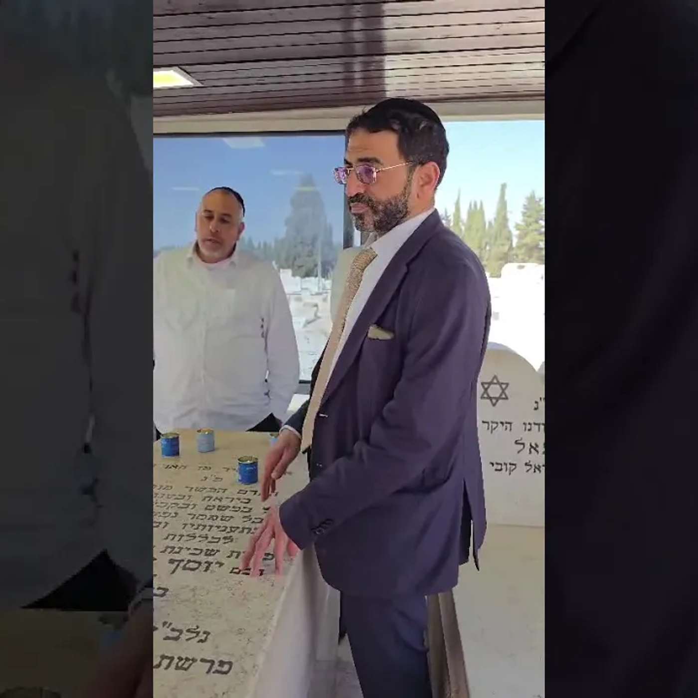 ביקור בציון הרב יוסף שלמה דיין זצוק"ל עם הרב אלון עטיה שליט"א