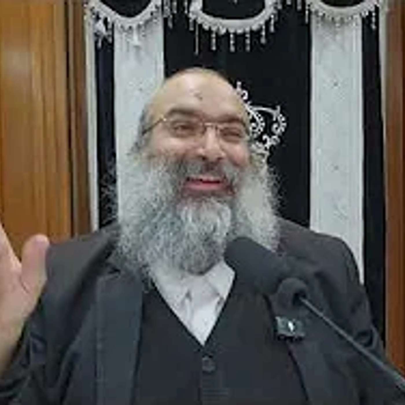 שלום בית לגברים - מה עושים כשעקרת הבית מדקדקת במצוות יותר מהבעל▪️הרב נחמנסון▪️(שטינבאך שול כפר חב"ד)