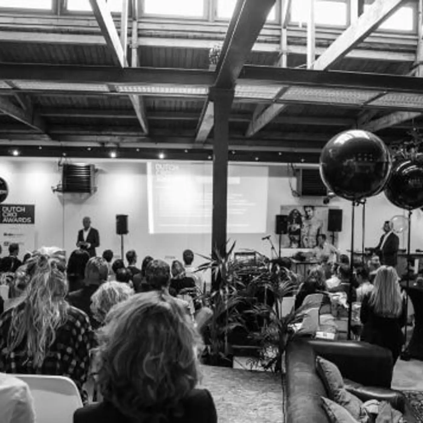 Cover art for episode: Case VodafoneZiggo: Copy vs. No copy - CRO.CAFE podcast