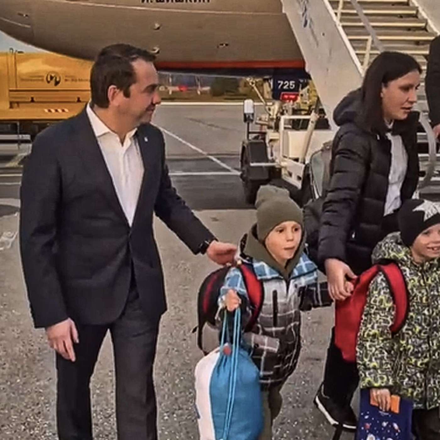 Депортированные украинские дети прибыли в Мурманск