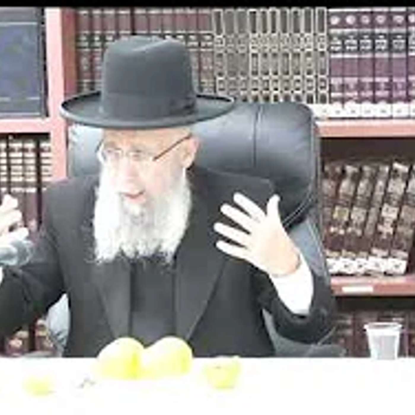 הרב גדעון בן משה :  הפרשת תרומות ומעשרות חלק שני עם הדגמה מפורטת .