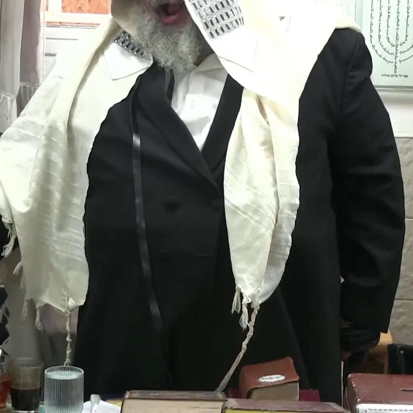 החיד''א-שיעור בתניא ובגובה העיניים--כ''ד אדר תשפ''ו החיד''א-שיעור בתניא ובגובה העיניים--כ''ד אדר תשפ''ו