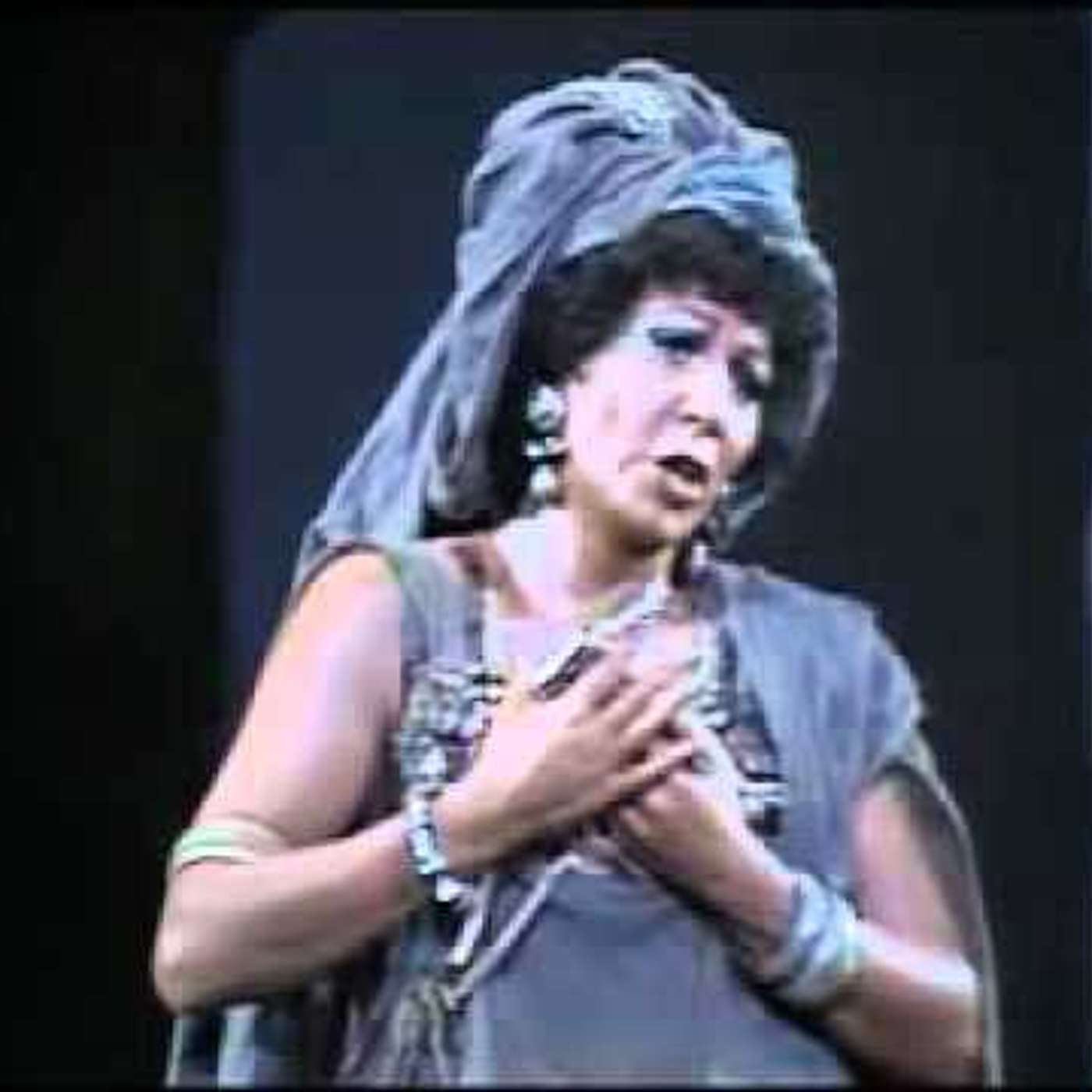 L'Aria che Tira...pillole di lirica - Ritorna vincitor  (Aida) -  Maria Chiara