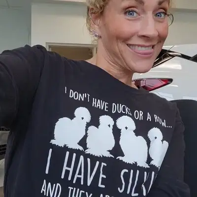 Amanda of Peony Puff Silkies