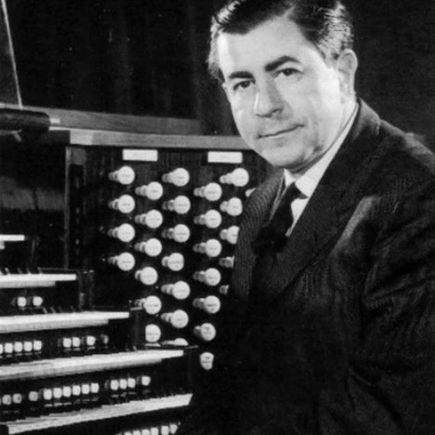 Il Maggio Organistico Presenta .........