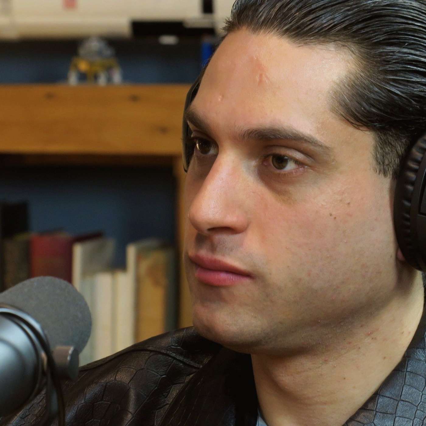 Buč Kesidi: „Najveća vrednost naših pesama je što se nove generacije pronalaze u njima” | Agelast