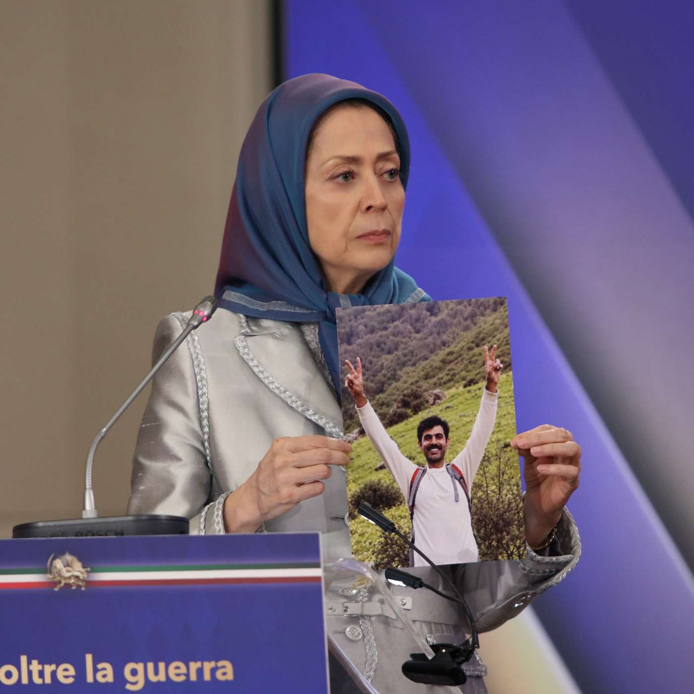 سخنرانی در کنفرانس -ایران فراتر از جنگ، قدرت مردم به‌عنوان راه‌حل