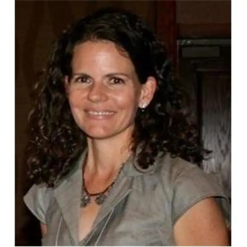 Raising Healthy Children with Sarah Pope