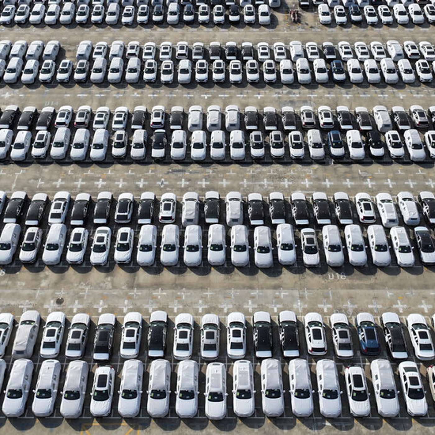 Google Unveils Gemini AI, Biden Imposes 100% Tariffs, iOS 17.5 Glitch Resurrects Data, EU Probes Meta, and more...