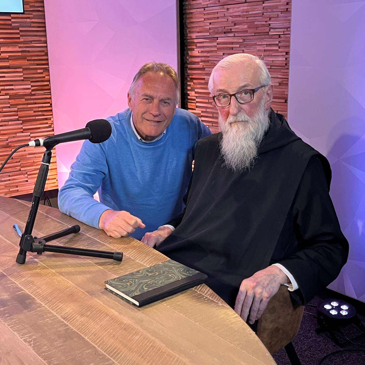 #73 Geloof, hoop en humor (met Gerard Mathijsen o.s.b.)