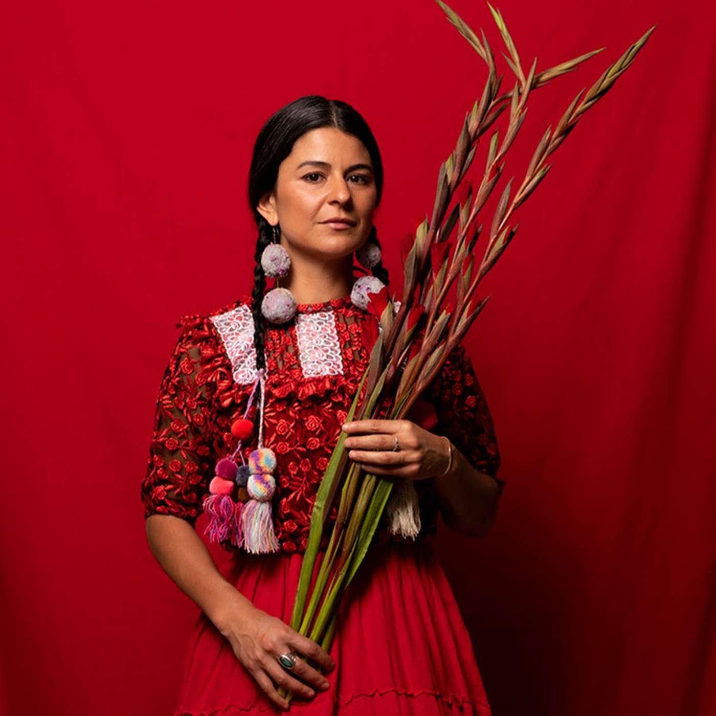 In-Studio Performance with Mariee Siou In-Studio Performance with Mariee Siou