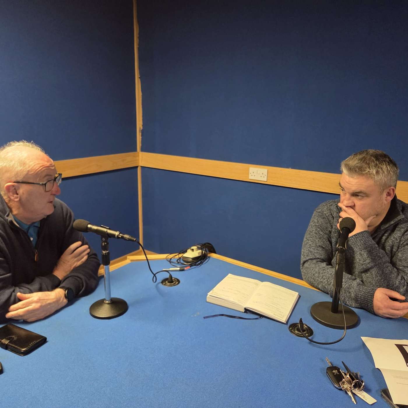 Tallis to challenge Murphy, who'll play full back ? and Dave Mulcahy takes over Tullaroan. Plus, we look ahead to Ballygunner versus Loughrea. Tallis to challenge Murphy, who'll play full back ? and Dave Mulcahy takes over Tullaroan. Plus, we look ahead to Ballygunner versus Loughrea.