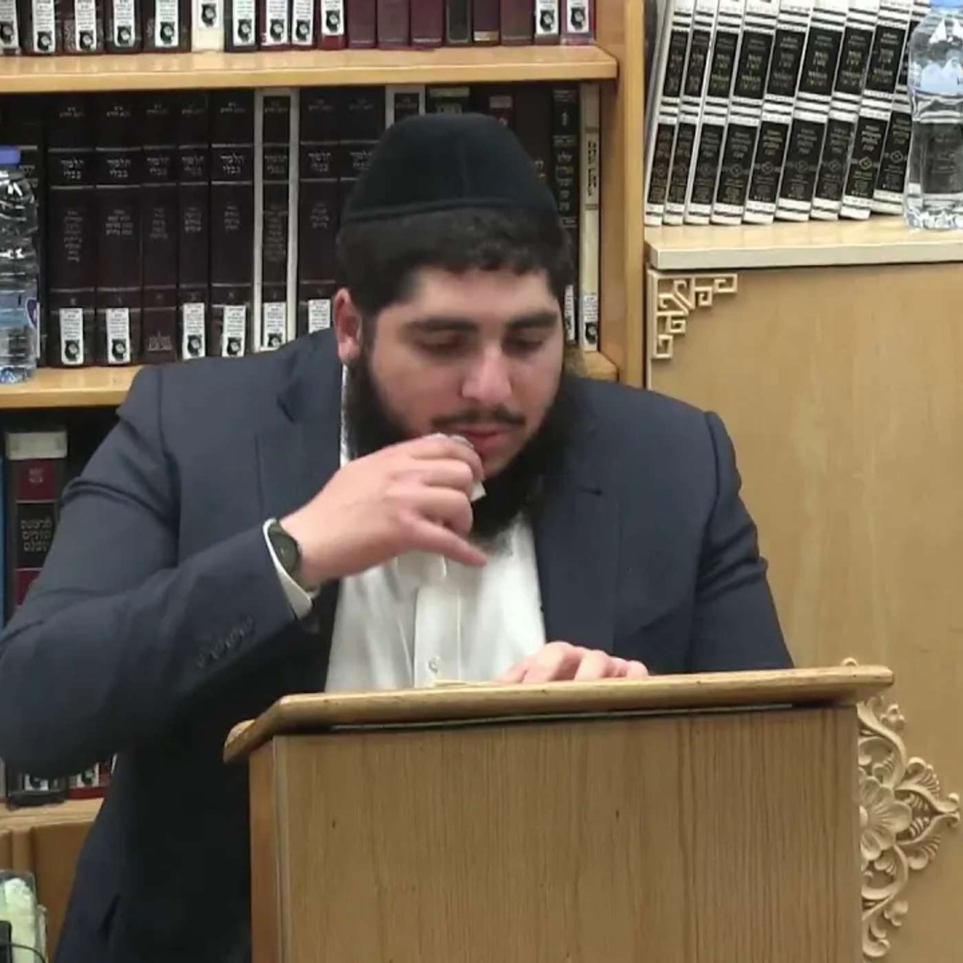 החיד''א -שידור חי מהכנסת ספר תורה וההדלקה המרכזית של קול רינה רב פעלים -אור לי''ח אייר תשפ''ו
