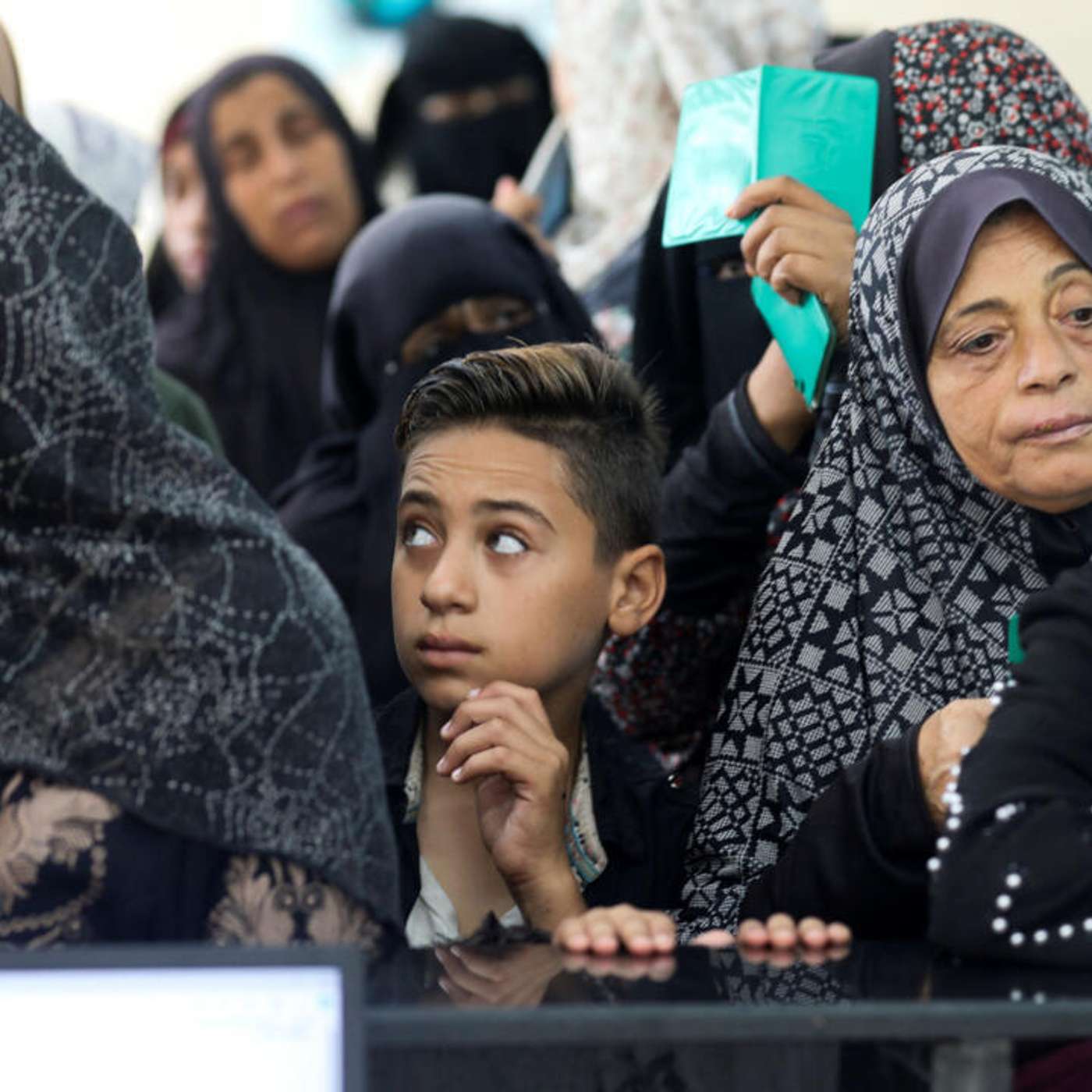 Typhoon Kong-rey Strikes Taiwan, Global TB Cases Surge, UN Warns of Ethnic Cleansing, Israel Orders Baalbek Evacuation, and more...