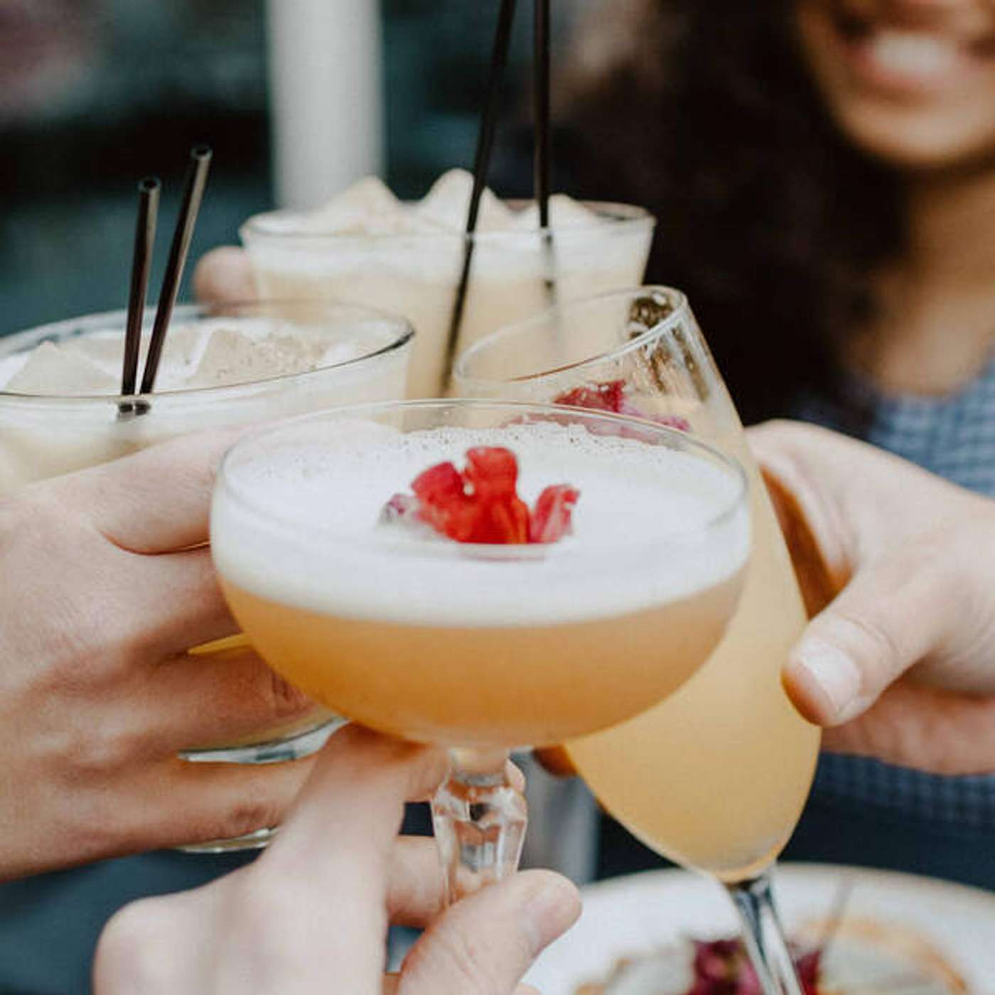 Hoje é dia dos cocktails e algumas dicas! 😜 episode artwork