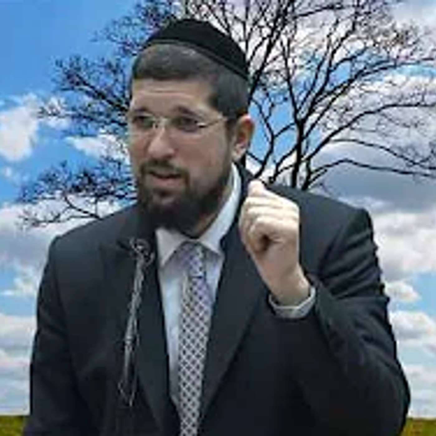 "למה הקב"ה אמר למשה לרדת מהר סיני והמשמעות לחיינו" - קצר ולעניין עם הרב אליהו עמר