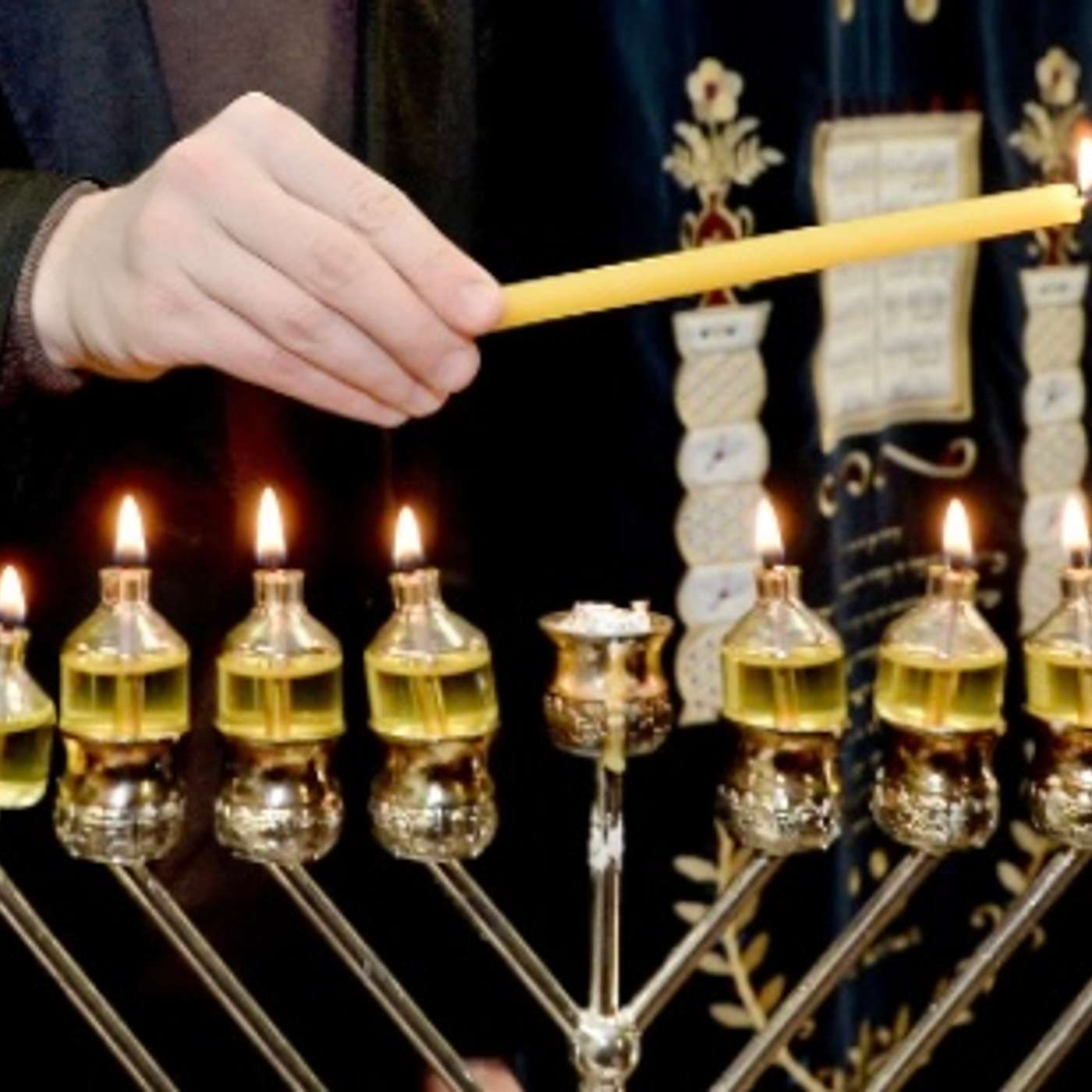 How late can one light the menorah with a bracha?