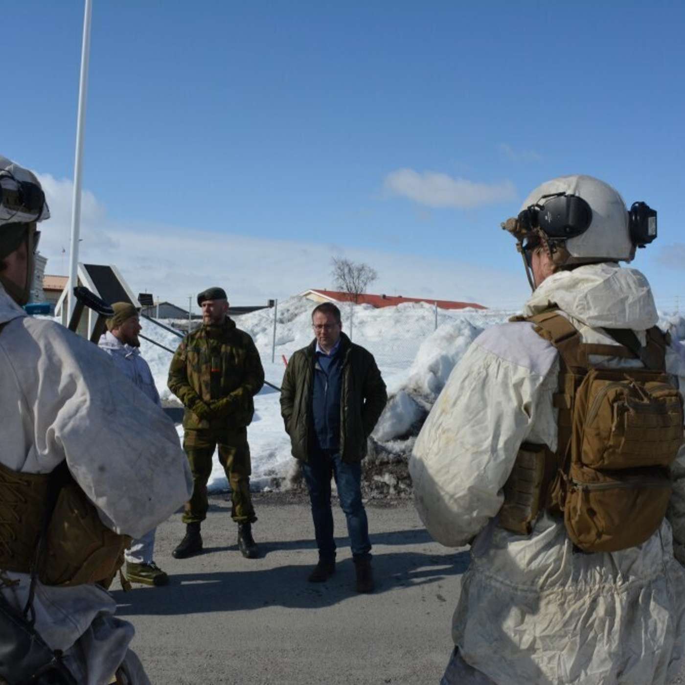 Из Рамштайна в Киркенес: министр обороны Норвегии заявил о необходимости укреплять север страны