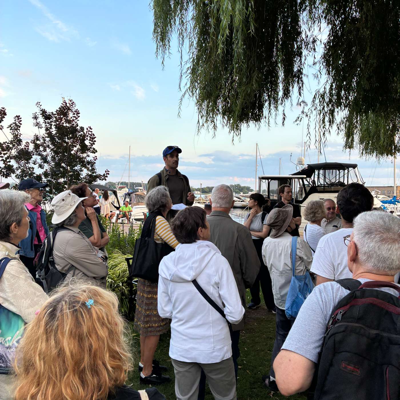 REPORTAGE - De Bach aux plantes, les Historitours font découvrir Toronto autrement episode artwork